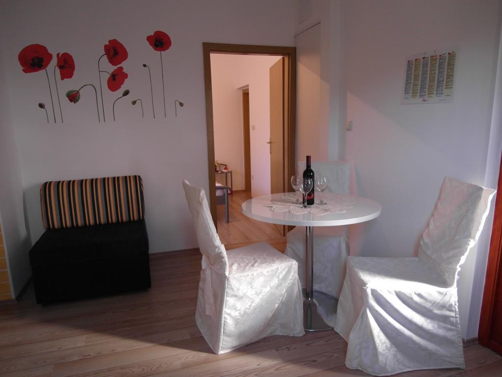 שיבניק Apartment Antonio מראה חיצוני תמונה