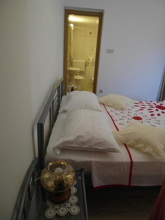 שיבניק Apartment Antonio מראה חיצוני תמונה
