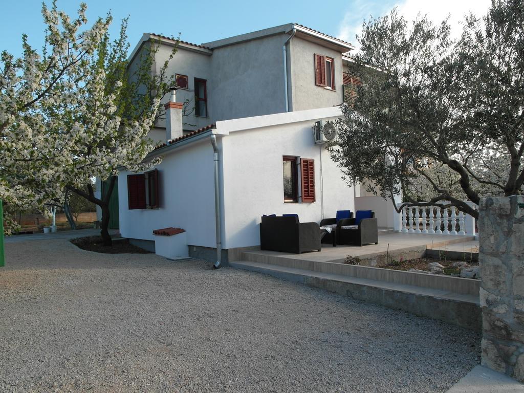 שיבניק Apartment Antonio מראה חיצוני תמונה