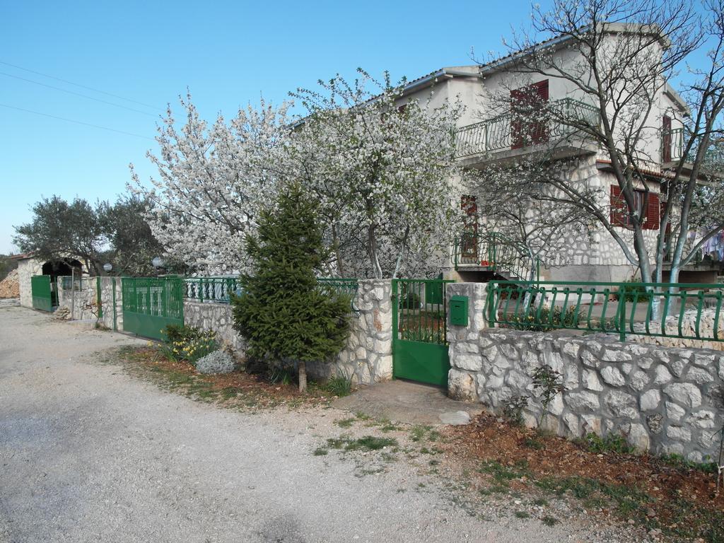 שיבניק Apartment Antonio מראה חיצוני תמונה